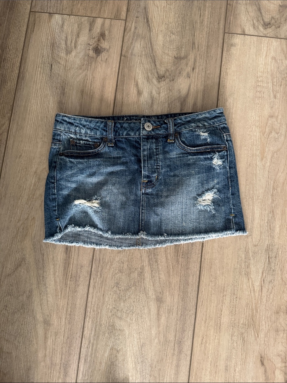 American eagle mini skirt